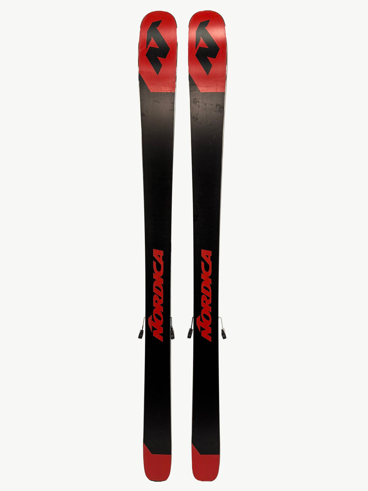 Nordica Enforcer 94 179 cm, demopar AH-DEMO-EN94-179-001 – Belag – hela paret