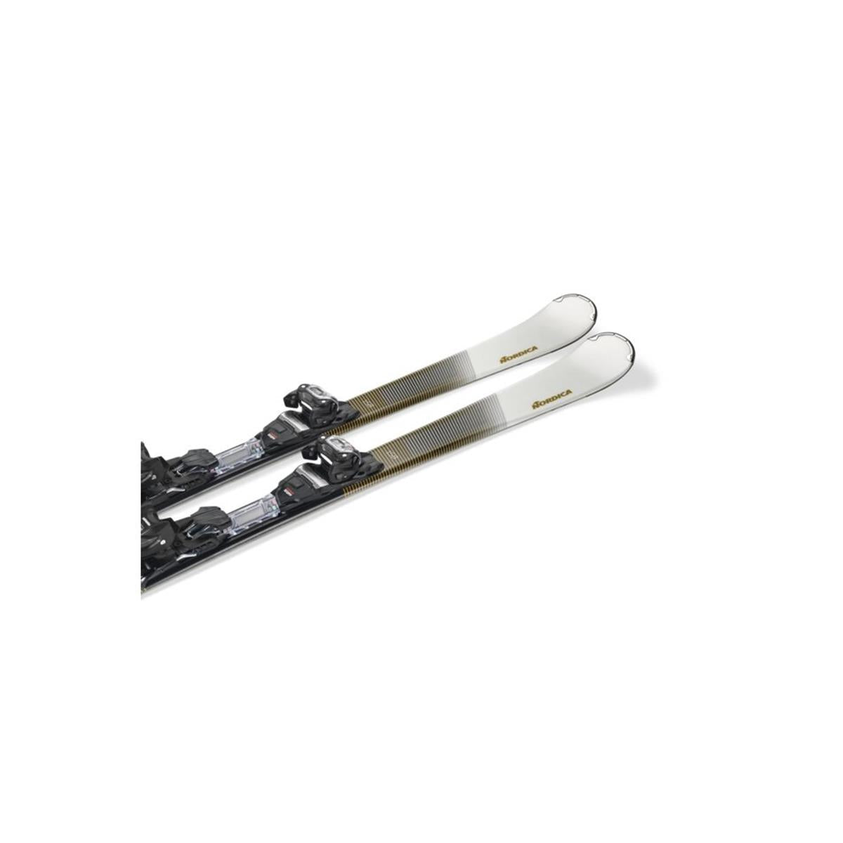Nordica Belle Prime FDT Light Silver med TP2 Compact 10 FDT – främre del och bindningsdetalj, representativ modellbild
